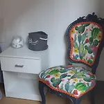 Pensión Donizetti 19 4*
