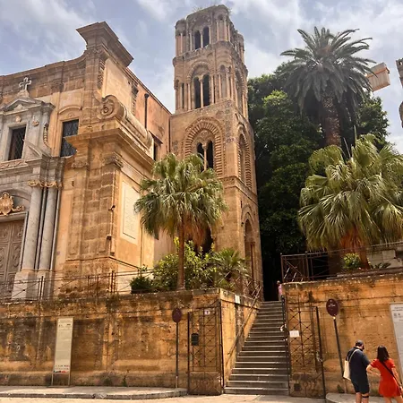 Donizetti 19 2* Palermo
